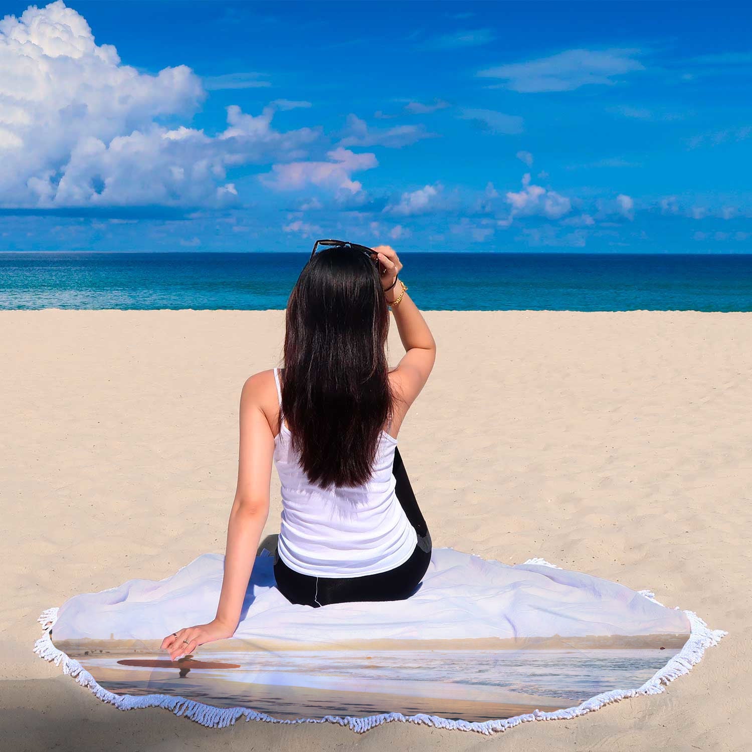 Morning Surf Round Beach Blanket - Avion Cuatro
