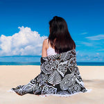 White Blossom Round Beach Blanket - Avion Cuatro