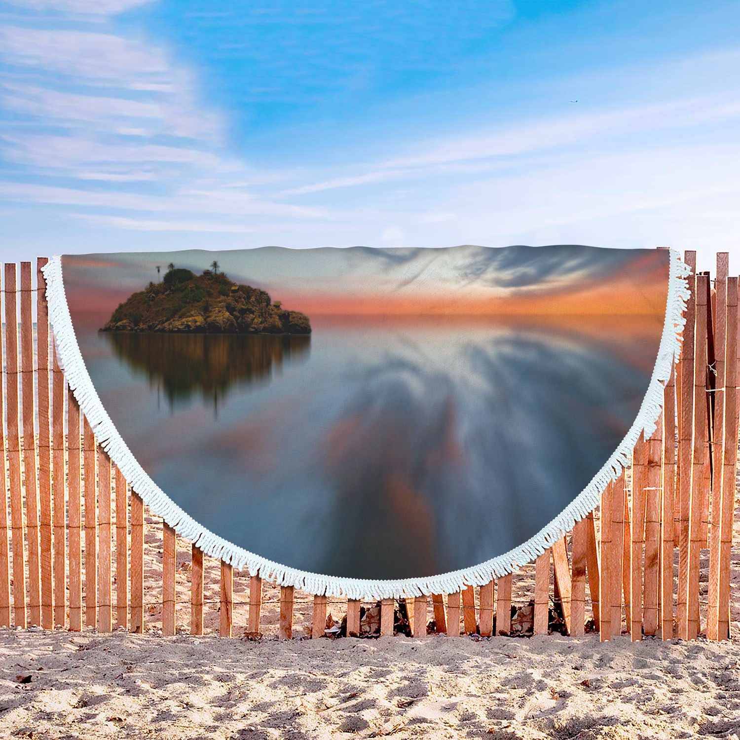 Lonely Isle Round Beach Blanket - Avion Cuatro